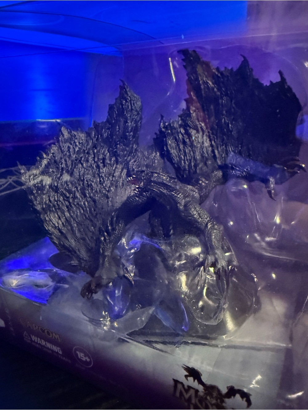 Monster Hunter - Gore Magala Figure (Brand New) - Picture 6 of 6